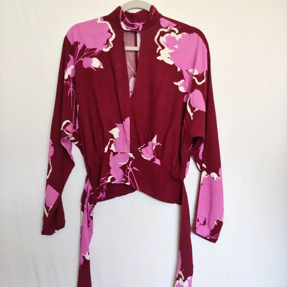 Free People Tops - Free People Say you Love Me high neck keyhole in front & open back with sash  XS